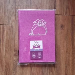 Pusheen Box Exclusive Journal Fall 2022 Vampire Cat Culturefly Subscription